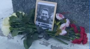 321f94b9 cf7d 4ce5 b82d 45504fd703cb